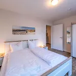 Mueritz Charme - In Der Hafenresidenz Mit Wasserblick & Kamin * Waren (Mueritz)