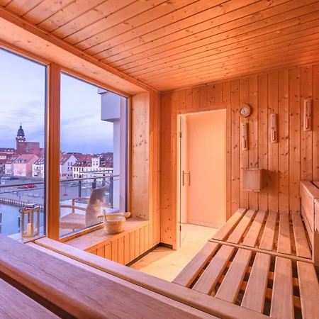 Apartment Mueritz Charme - In Der Hafenresidenz Mit Wasserblick & Kamin