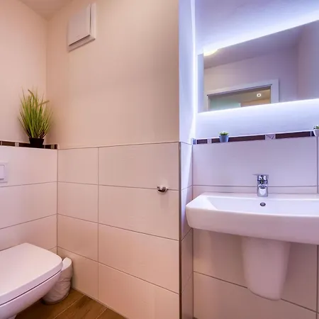 Mueritz Charme - In Der Hafenresidenz Mit Wasserblick & Kamin *