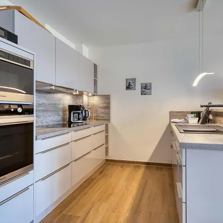 Mueritz Charme - In Der Hafenresidenz Mit Wasserblick & Kamin Apartament *