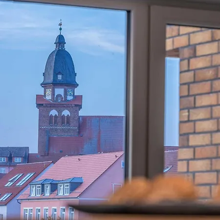 Mueritz Charme - In Der Hafenresidenz Mit Wasserblick & Kamin Waren (Mueritz)