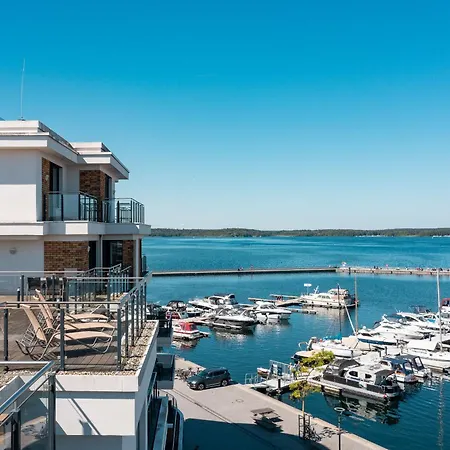 Apartament Mueritz Charme - In Der Hafenresidenz Mit Wasserblick & Kamin *