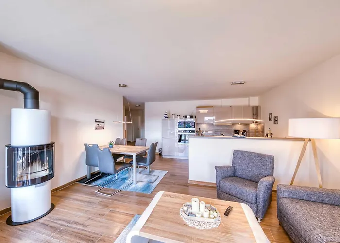 Apartamento Müritz Charme - In Der Hafenresidenz Mit Wasserblick&kamin Waren (Mueritz)